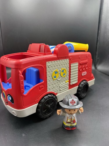 Fisher price little people - little,